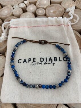 Cape Diablo Tibetan Energy Bracelet EUC 7.4” Adjustable $38 Retail
